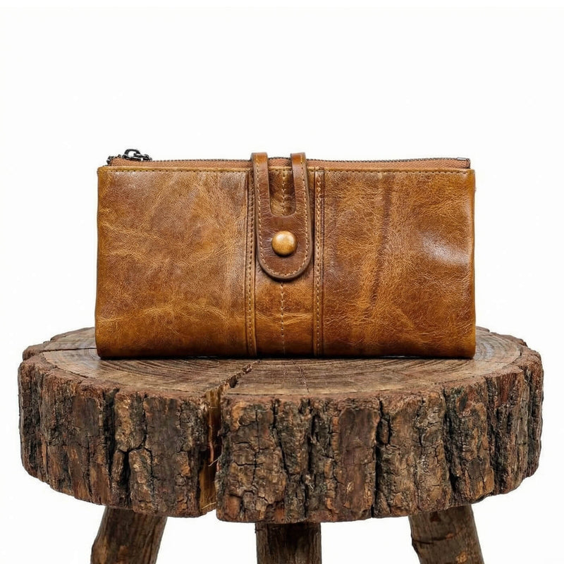 Elvia | Fold Carry Clutch