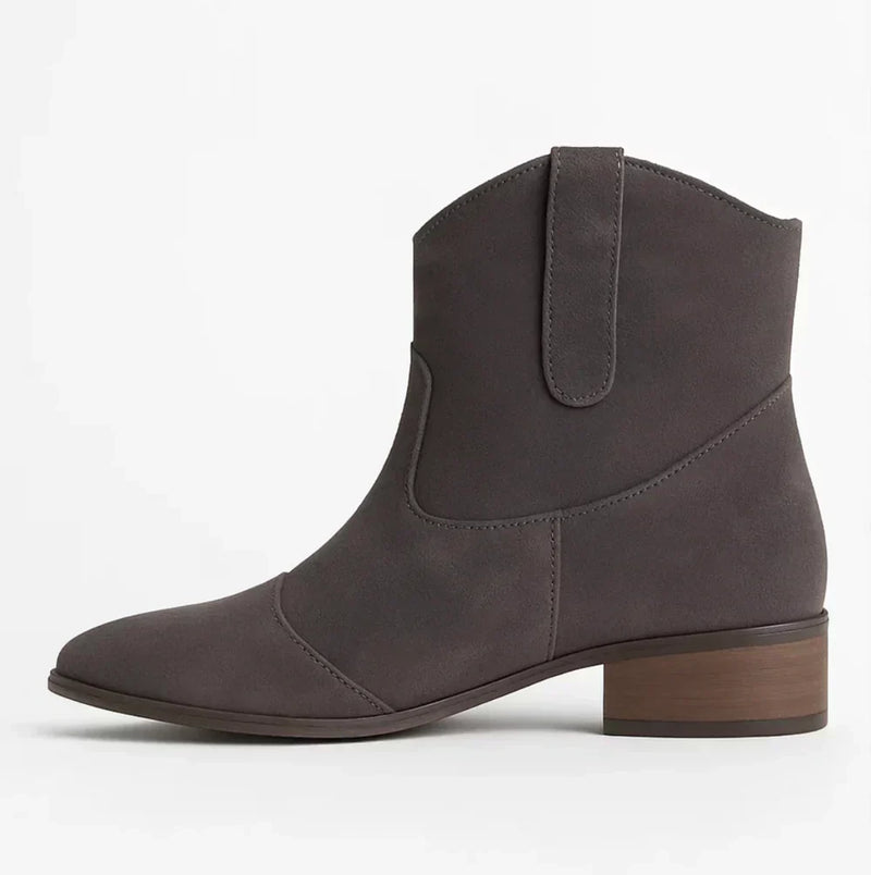 Carcy | Suede Boots