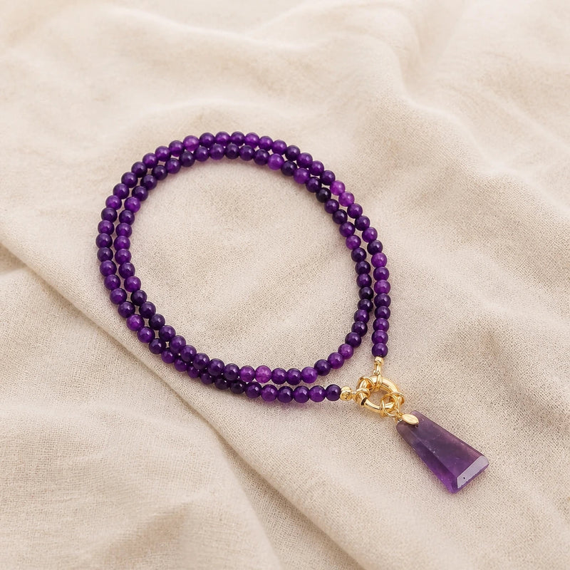 Arsa | Geometric Pendant Necklace with Beaded Accents