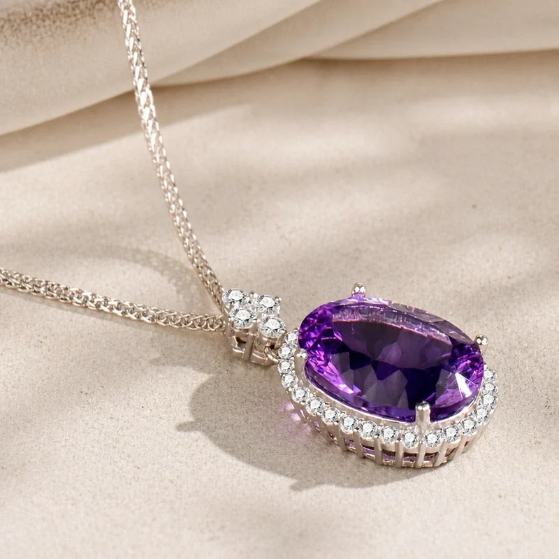 Lassica | Elegant Halo Solitaire Pendant Necklace