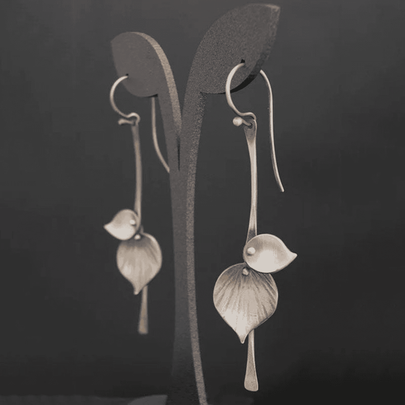 Mulvia | Vintage Silver Leaf Earrings